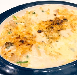 鶏肉とほうれん草のマカロニグラタン